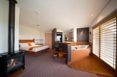 Eagle View Escape - Mackay Tourism 1