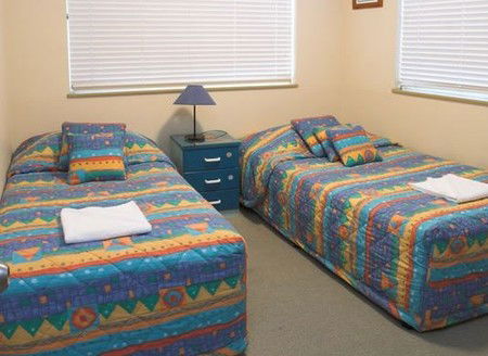 Coral Sea Apartments - Mackay Tourism 2