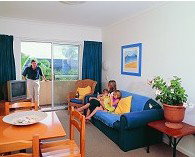 Ocean Side Hawks Nest - Mackay Tourism 4