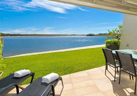 Noosa Harbour Resort - Mackay Tourism 5