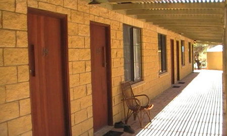 Nanga Bay Resort And Caravan Park - Mackay Tourism 0