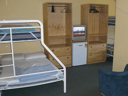 Cronulla Beach Yha - Mackay Tourism 1