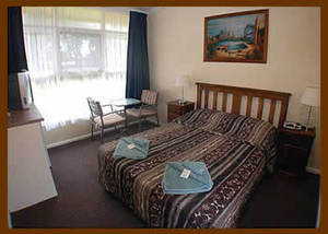 Southern Right Motor Inn - Mackay Tourism 1
