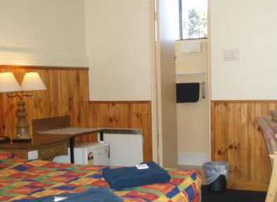 Lithgow Valley Motel - Mackay Tourism 5