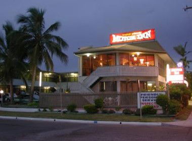 Tropical Gateway Motor Inn - Mackay Tourism 3