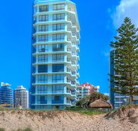 Hibiscus on the Beach - Mackay Tourism