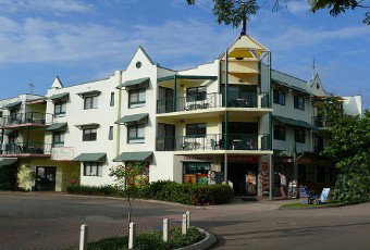 Shaws On The Shore - Mackay Tourism 0