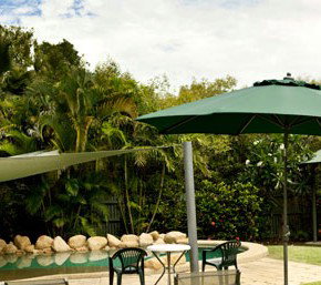 Shaws On The Shore - Mackay Tourism 1