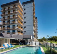 Coral Towers Holiday Apartments - Mackay Tourism