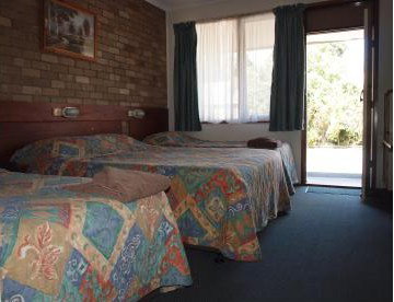 Peppinella Motel - Mackay Tourism 1