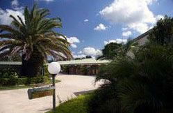 Pacific Paradise Motel - Mackay Tourism 0