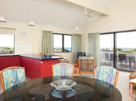 Peregian Court Resort - Mackay Tourism 0