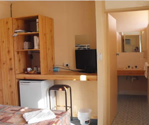 Lameroo Hotel Motel - Mackay Tourism 1