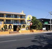 Delfinos Bay Resort - Mackay Tourism