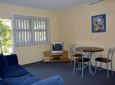 Forest Lodge Apartments - Mackay Tourism 3