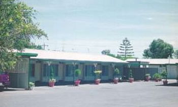 Murray Bridge Oval Motel - Mackay Tourism 0