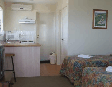 Ocean Drive Motel - Mackay Tourism 2
