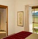 Berenbell Vineyard Retreat - Mackay Tourism 3
