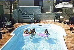 Del Costa Holiday Villas - Mackay Tourism 0