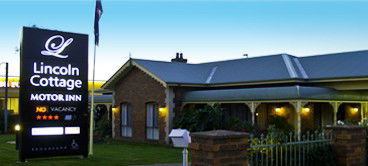 Lincoln Cottage Motor Inn - Mackay Tourism 0