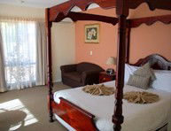 Lincoln Cottage Motor Inn - Mackay Tourism 3