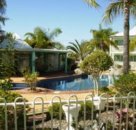 Reef Adventureland Motor Inn - Mackay Tourism