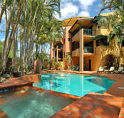 Bermuda Villas - Mackay Tourism