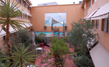 Arts Hotel Sydney - Mackay Tourism 4