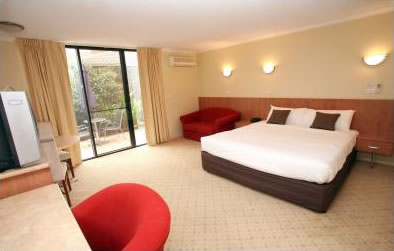 Best Western Chaffey International Motor Inn - Mackay Tourism 1