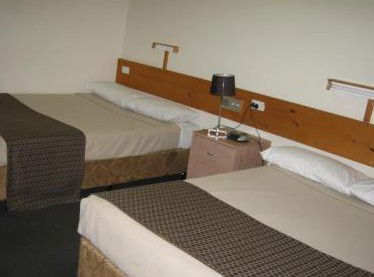 Banjo Paterson Inn - Mackay Tourism 3