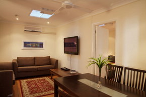 Manly Lodge Boutique Hotel - Mackay Tourism 0