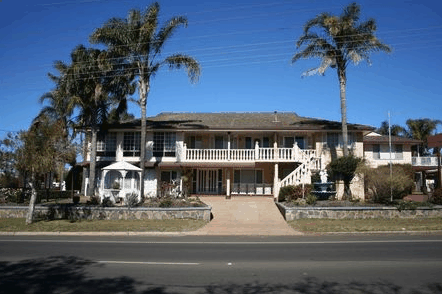 Clifford Park Holiday Motor Inn - Mackay Tourism