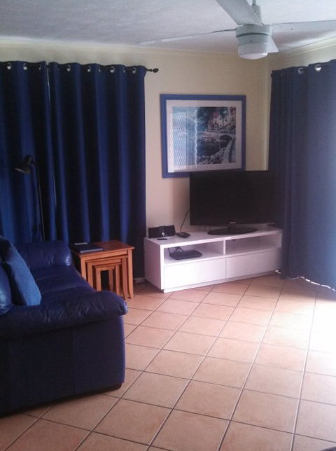 Tranquil Shores Holiday Apartments - Mackay Tourism 5