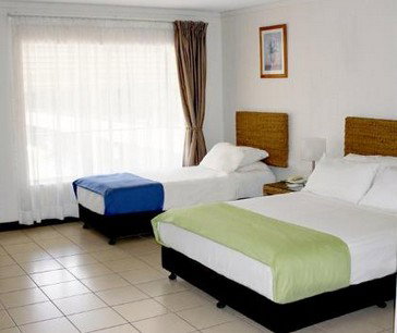 Pine Tree Motel - Mackay Tourism 5