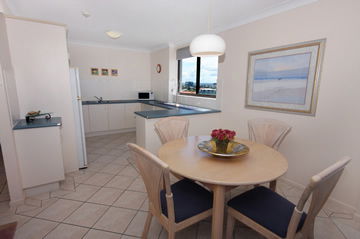 Elouera Tower - Mackay Tourism 5