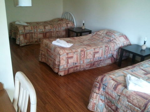 Beaconsfield Lodge Motel - Mackay Tourism 2