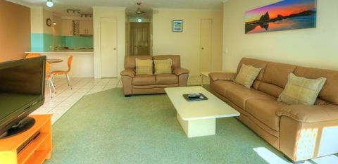 The Bay Apartments - Mackay Tourism 0