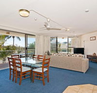 Chateau Royale Beach Resort - Mackay Tourism
