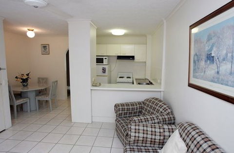 St Marie Apartments - Mackay Tourism 1