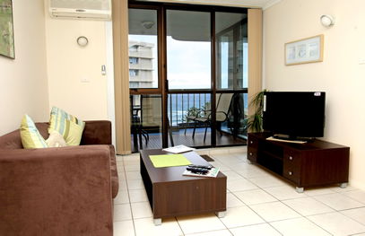 Burleigh Gardens North Hi Rise - Mackay Tourism 3