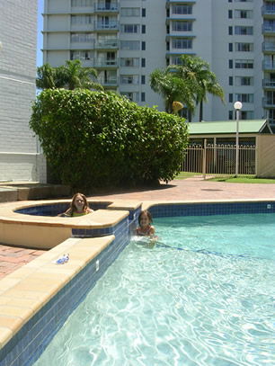 Burleigh Gardens North Hi Rise - Mackay Tourism 5