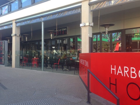 Harbour Town Hotel - Mackay Tourism 0