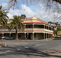 The Midland Hotel Castlemaine - Mackay Tourism
