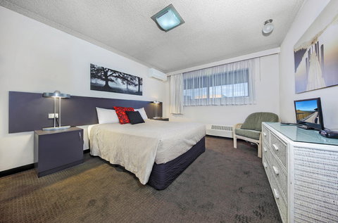 Belconnen Way Motel And Serviced Apartments - Mackay Tourism 3