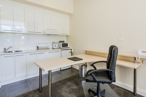 Belconnen Way Motel And Serviced Apartments - Mackay Tourism 4