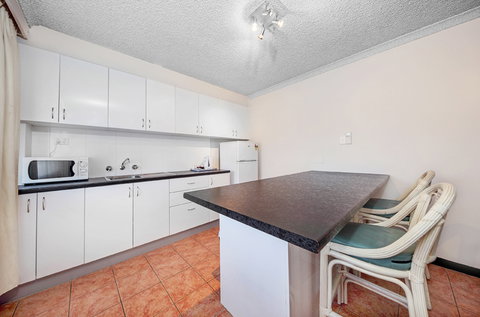 Belconnen Way Motel And Serviced Apartments - Mackay Tourism 6