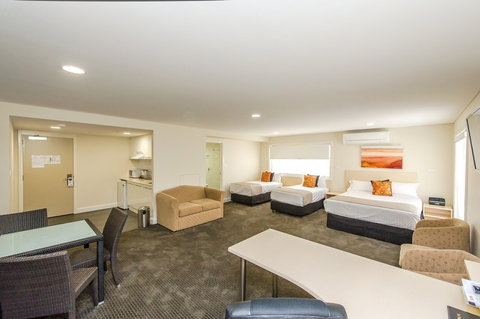 Belconnen Way Motel And Serviced Apartments - Mackay Tourism 9