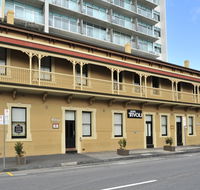 Hotel Tivoli - Mackay Tourism