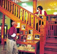 Hotel Corones - Mackay Tourism
