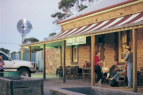 Prairie Hotel - Mackay Tourism 0